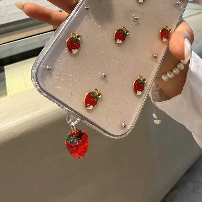 محافظ سوکت شارژ گوشی مدل توت فرنگی