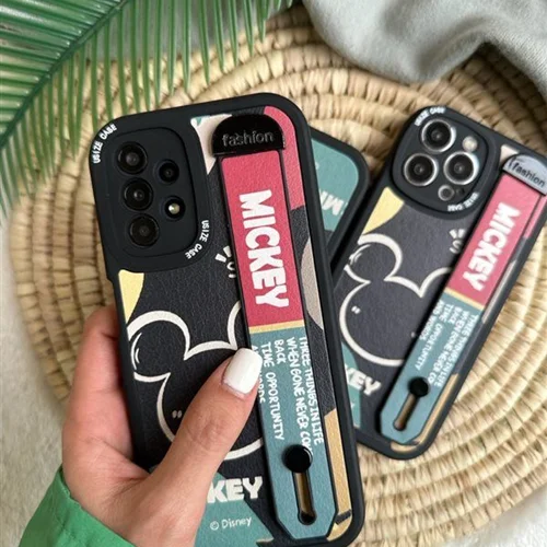 قاب میکی آیفون 11