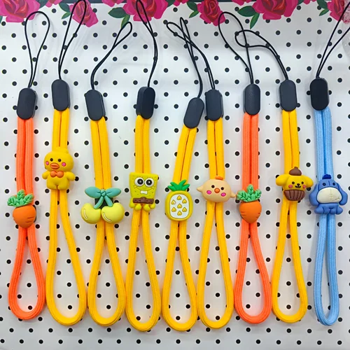 بند آویز عروسکی